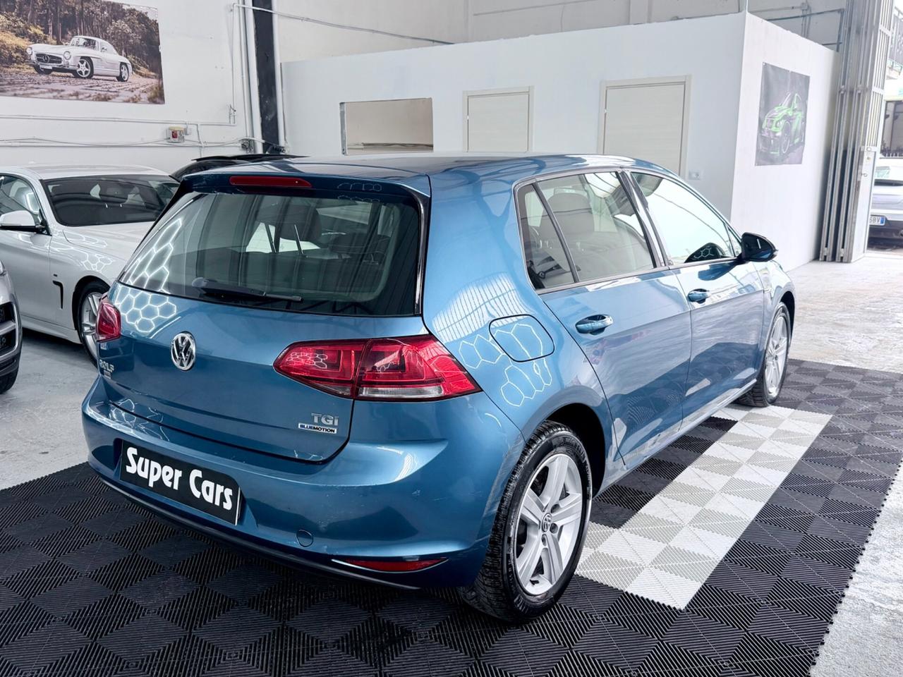 Volkswagen Golf 1.4TGI 110CV 5p. Highline BlueMotion EU6