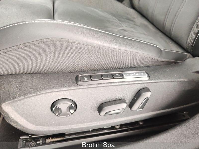 Volkswagen Golf Golf 2.0 TDI 150 CV DSG SCR Style