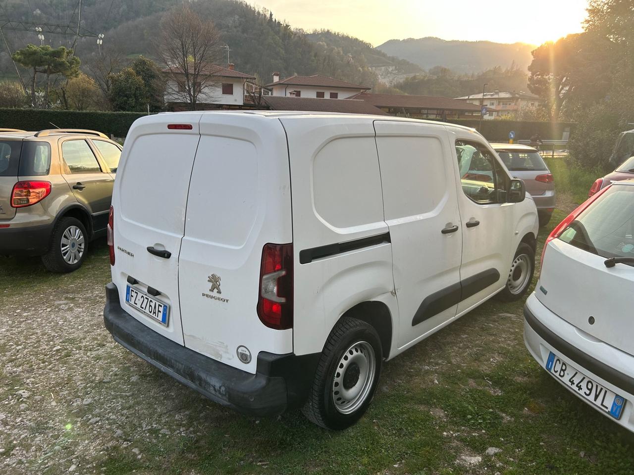 Peugeot Partner BlueHDi 100 L1 Furgone Premium