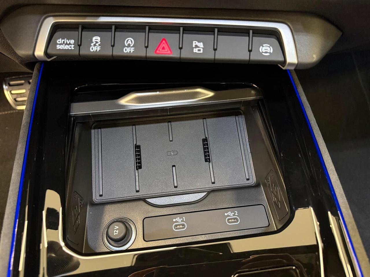 Audi Q3 TDI S tronic S-Line edition