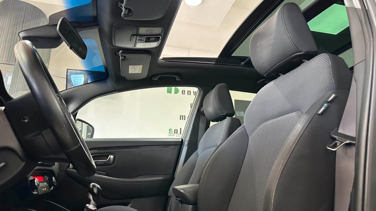 Kia Carens 1.7 CRDi 115 CV Class "Ben curata in tutto"