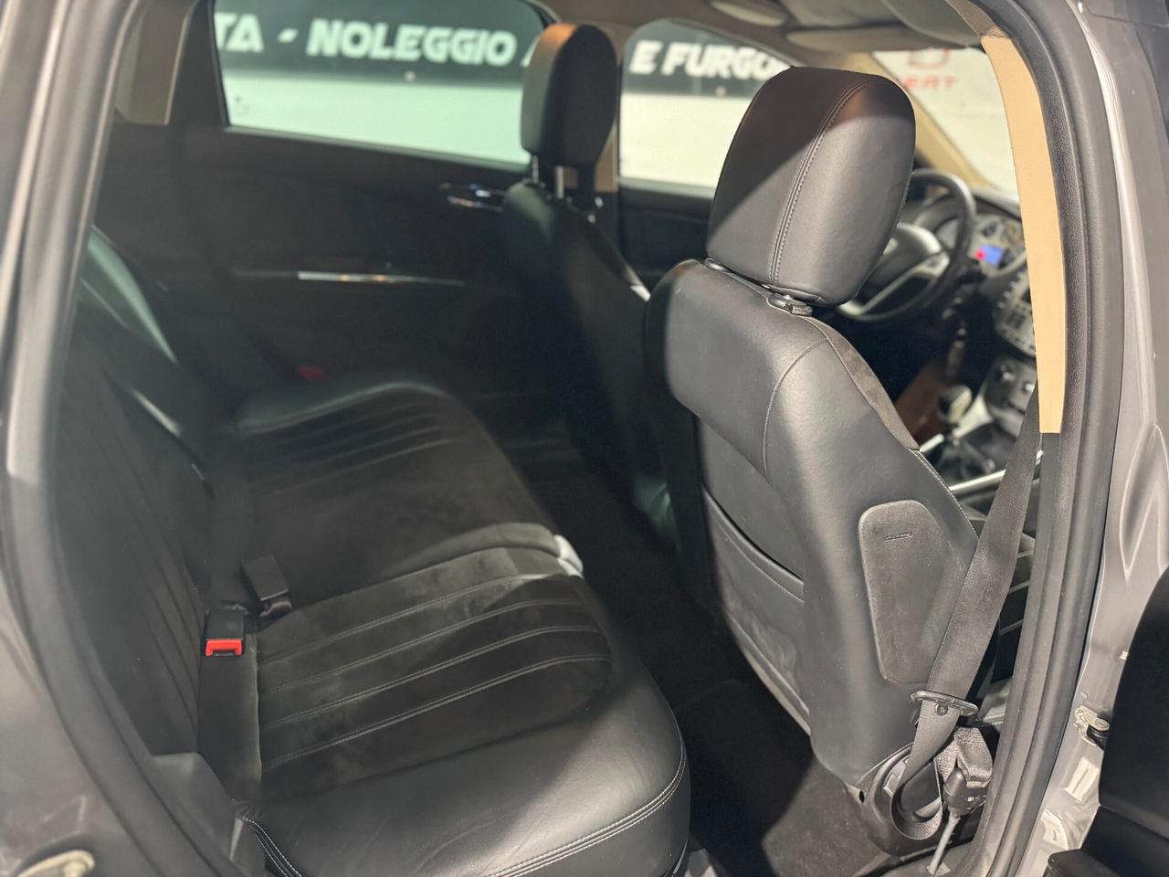 Lancia Delta 1.6 MJT DPF Silver