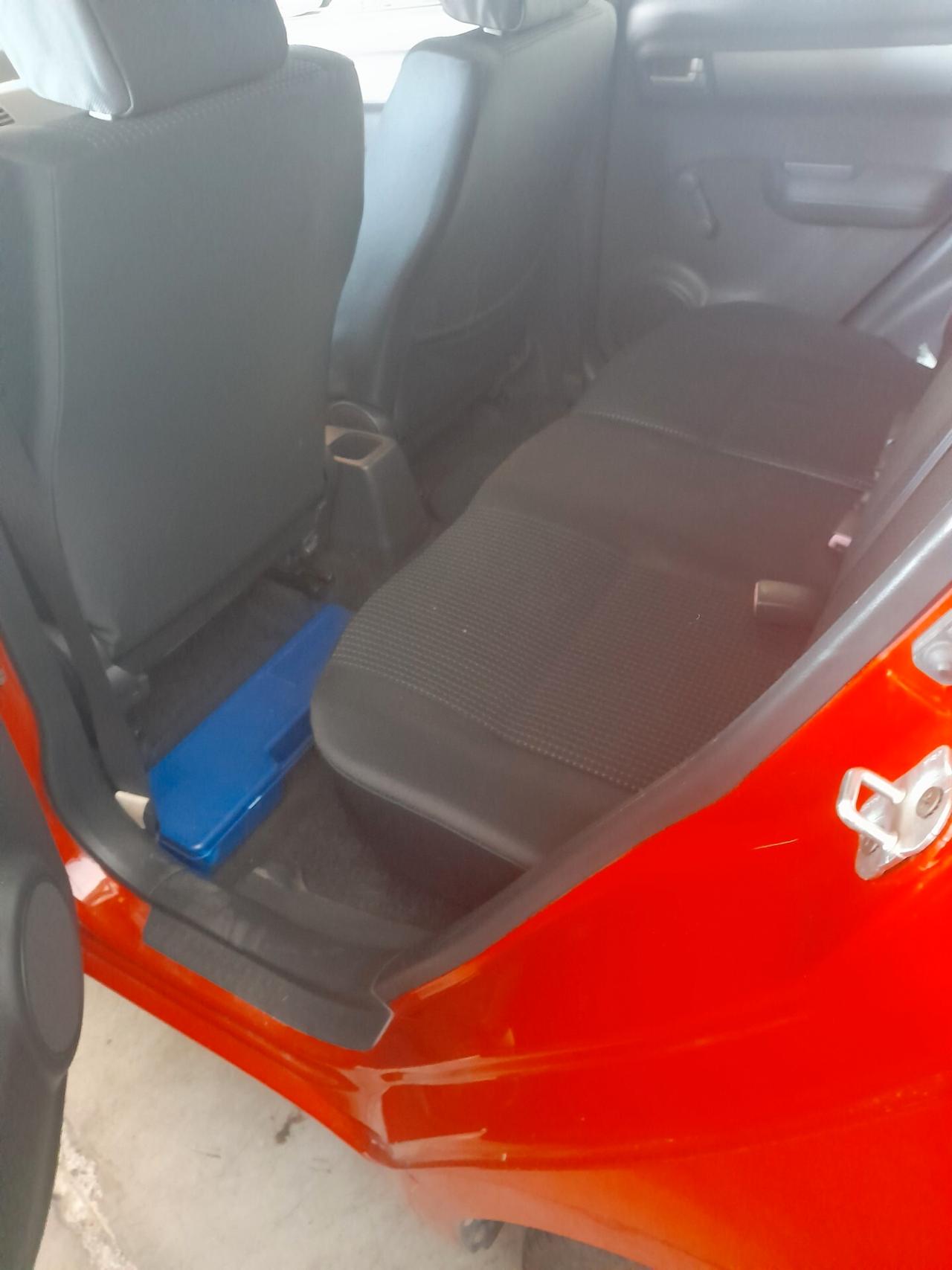 Suzuki Swift 1.3 DDiS 5p. GLX