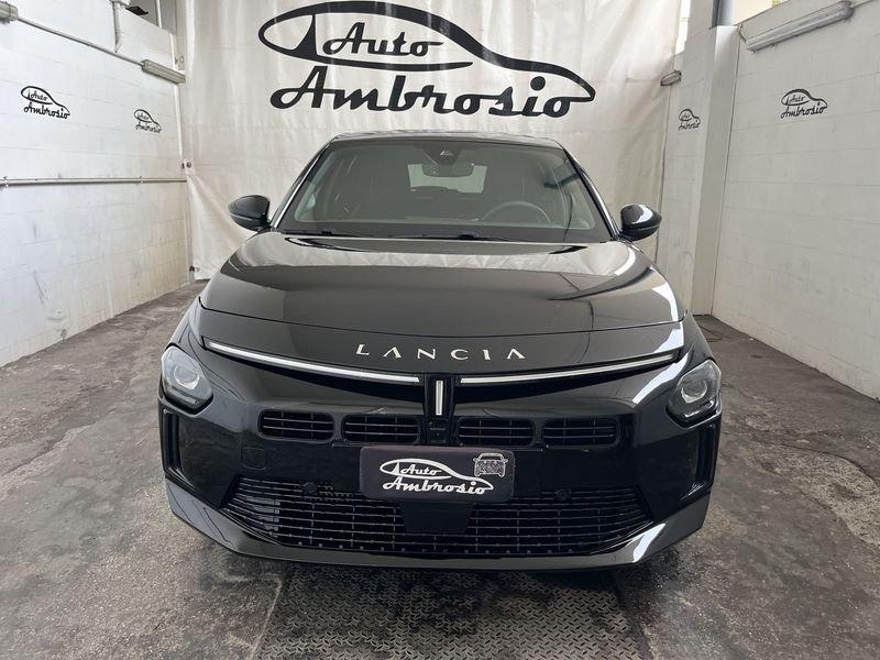 Lancia Ypsilon Ypsilon Hybrid e-DCT LX TUA DA 219,00 AL MESE