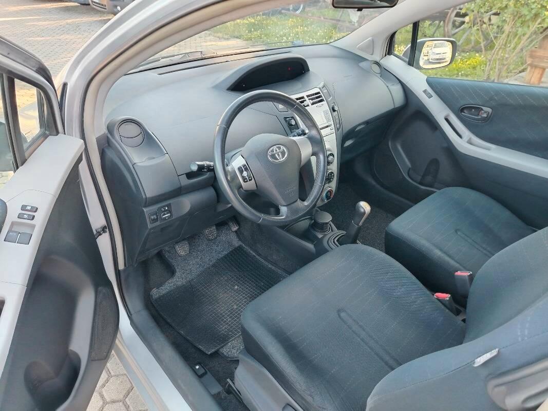 Toyota Yaris 3 Porte 1.0 Sol 3p