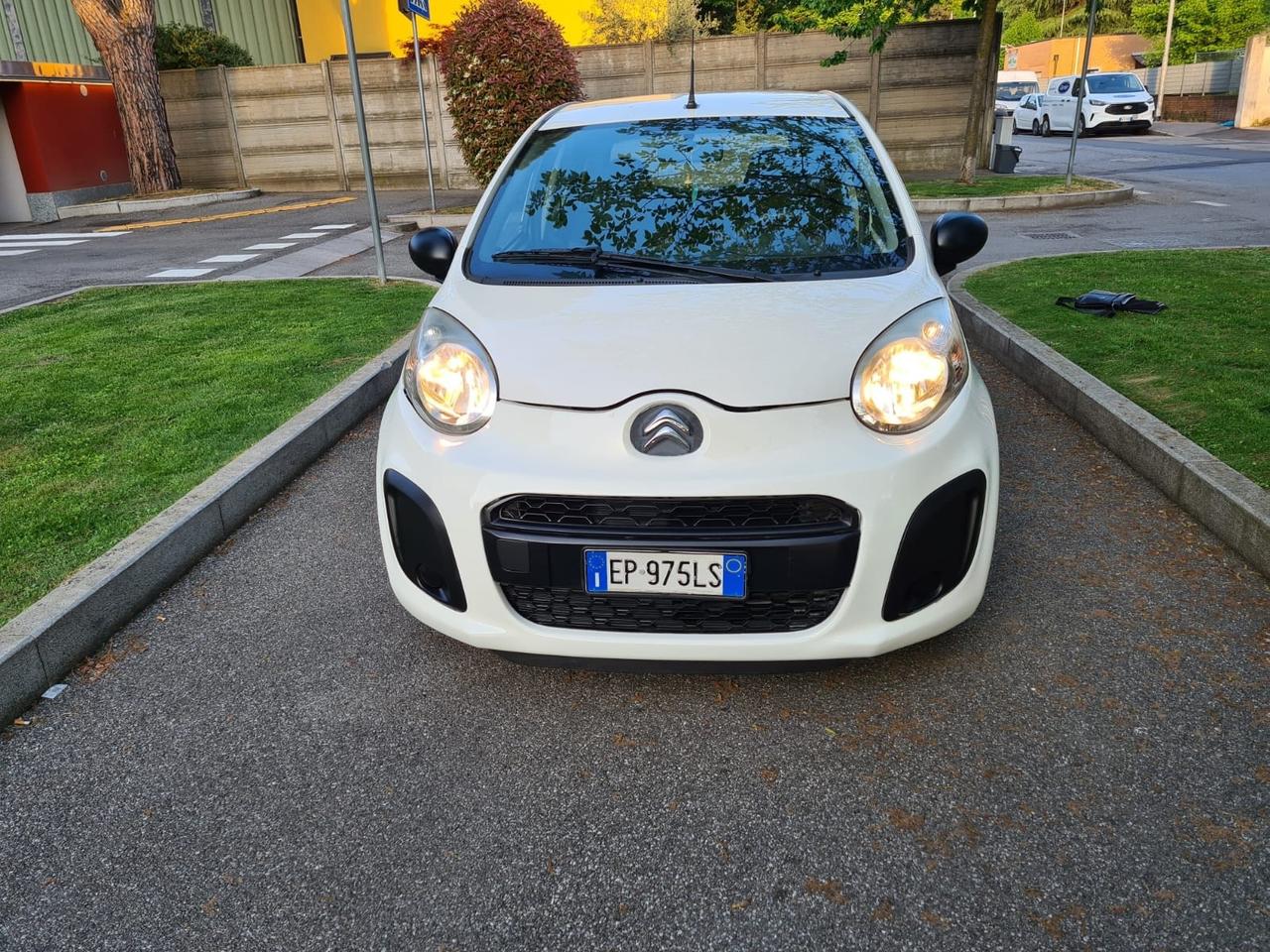 Citroen C1 Airscape VTi 68 ETG 5 porte Shine