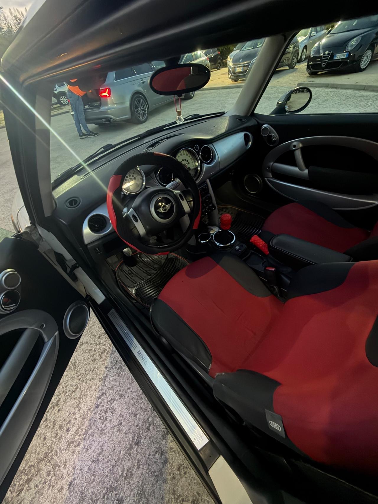 Mini 1.6 16V Cooper Salt