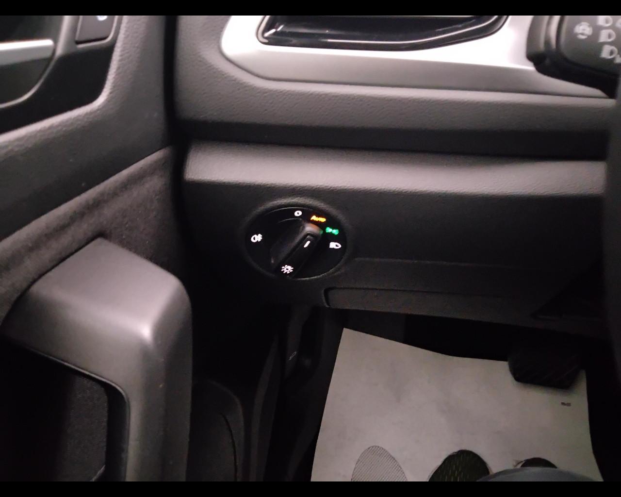 VOLKSWAGEN T-Roc I 2022 - T-Roc 2.0 tdi Life 150cv dsg