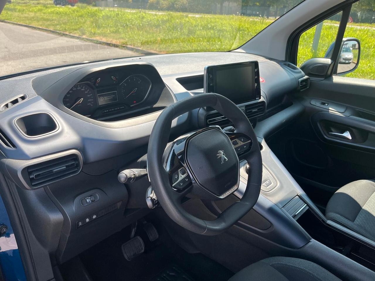 Peugeot Rifter BlueHDi 130 S&S Active Standard