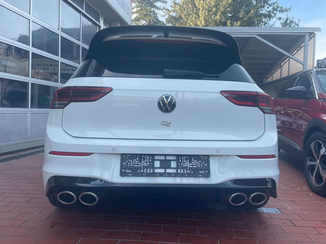Volkswagen Golf R 8.5
