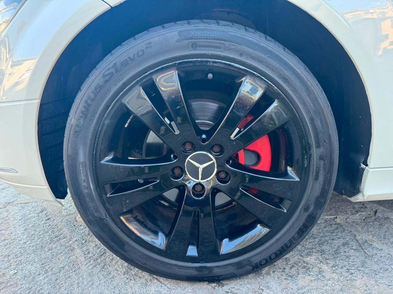 MB C 220 CDI BlueEFFICIENCY AVANTGARD