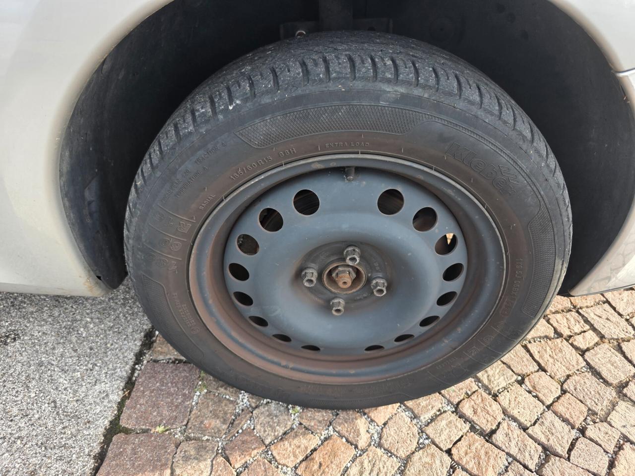 Renault Modus 1.5 dCi 85Cv con 147.000km Neopatentati ok