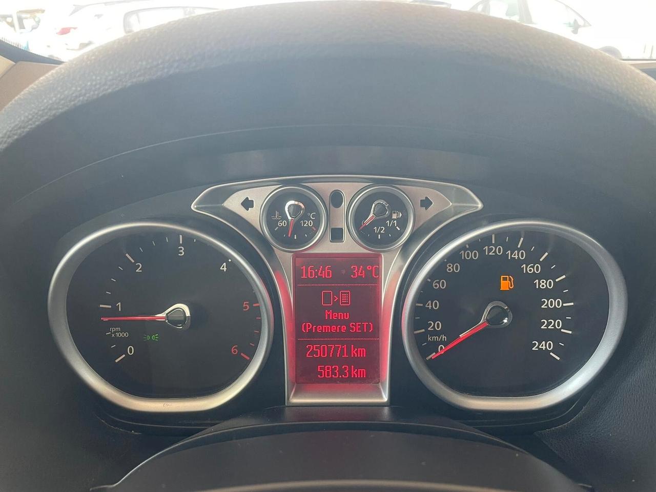 Ford Kuga 2.0 TDCi 136 CV 2WD Titanium DPF