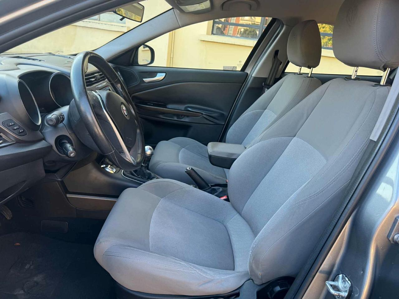 Alfa Romeo Giulietta Anno 2015