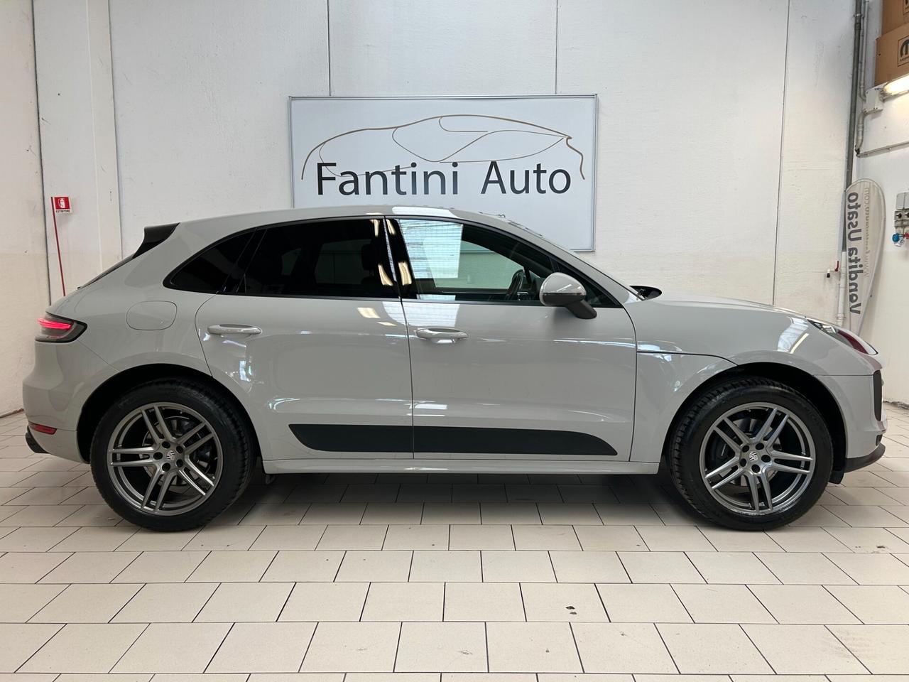 Porsche Macan 2.0 245cv pdk-Dettagli in Descrizione
