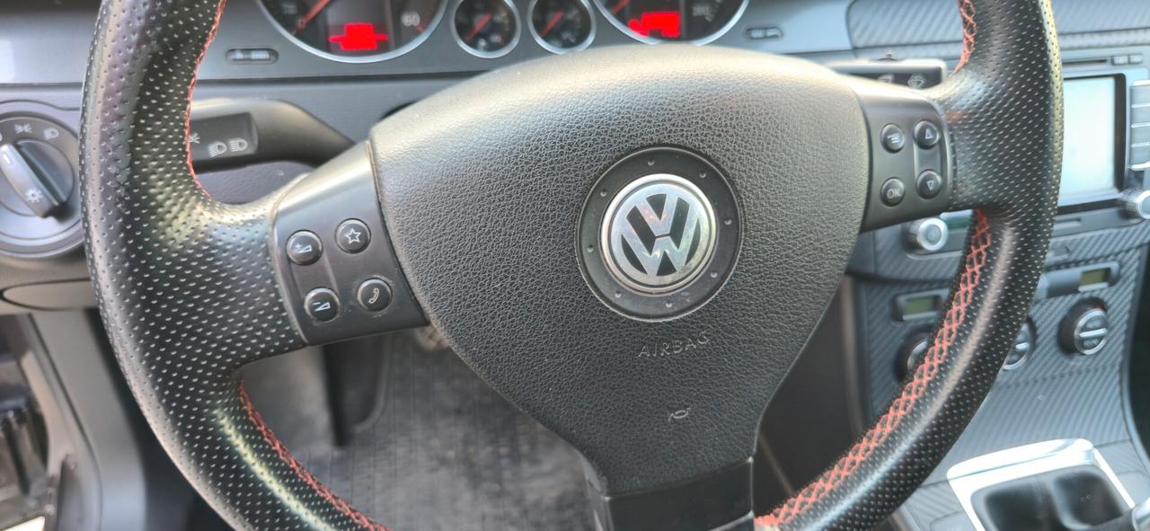 Volkswagen Passat 2.0 16V TDI 4mot. Var. Sportline