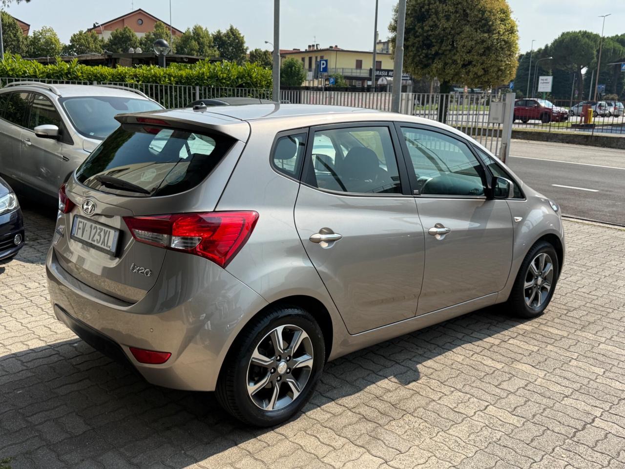 Hyundai iX20 1.6 MPI APP MODE