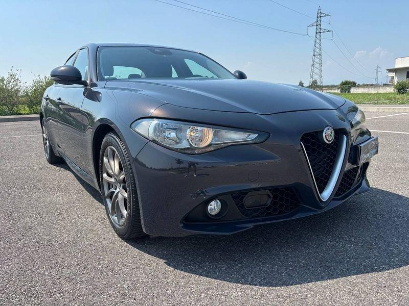 Alfa Romeo Giulia CINGHIA FATTA - 2.2 diesel 150cv