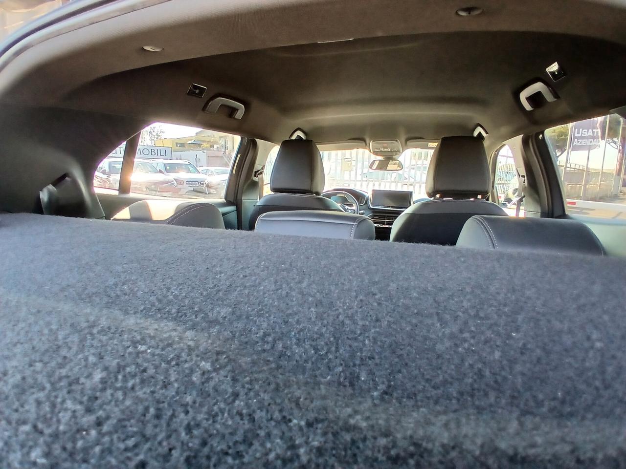 Peugeot 2008 PureTech 130 S&S EAT8 Allure Pack