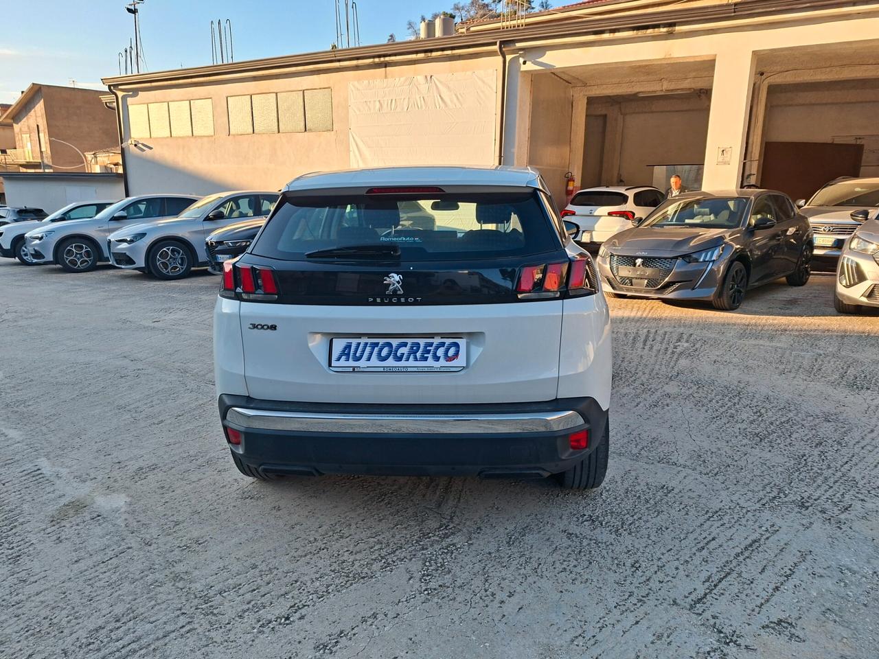 Peugeot 3008 BlueHDi 130 S&S EAT8 Business