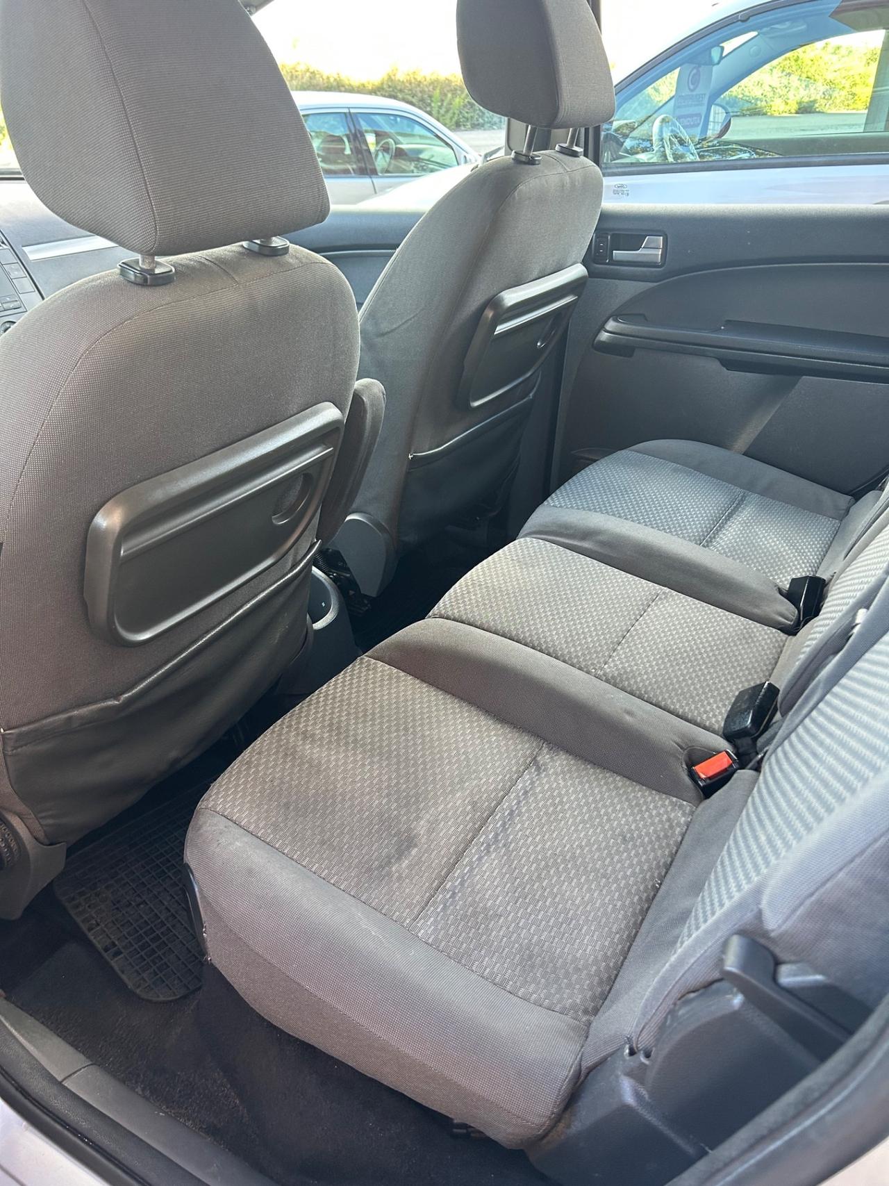 Ford Focus C-Max 1.6 TDCi (110CV)