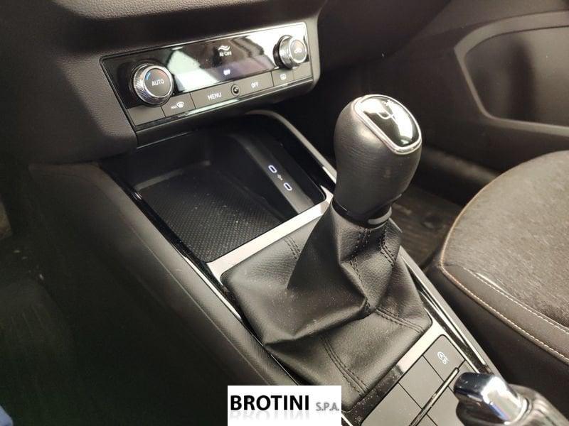Škoda Kamiq 1.0 TSI Black Dots 95cv