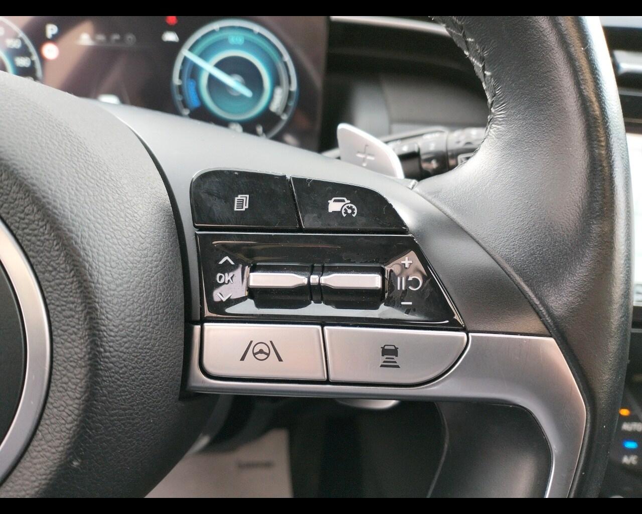 HYUNDAI Tucson 3ª serie Tucson 1.6 HEV aut. Ex...