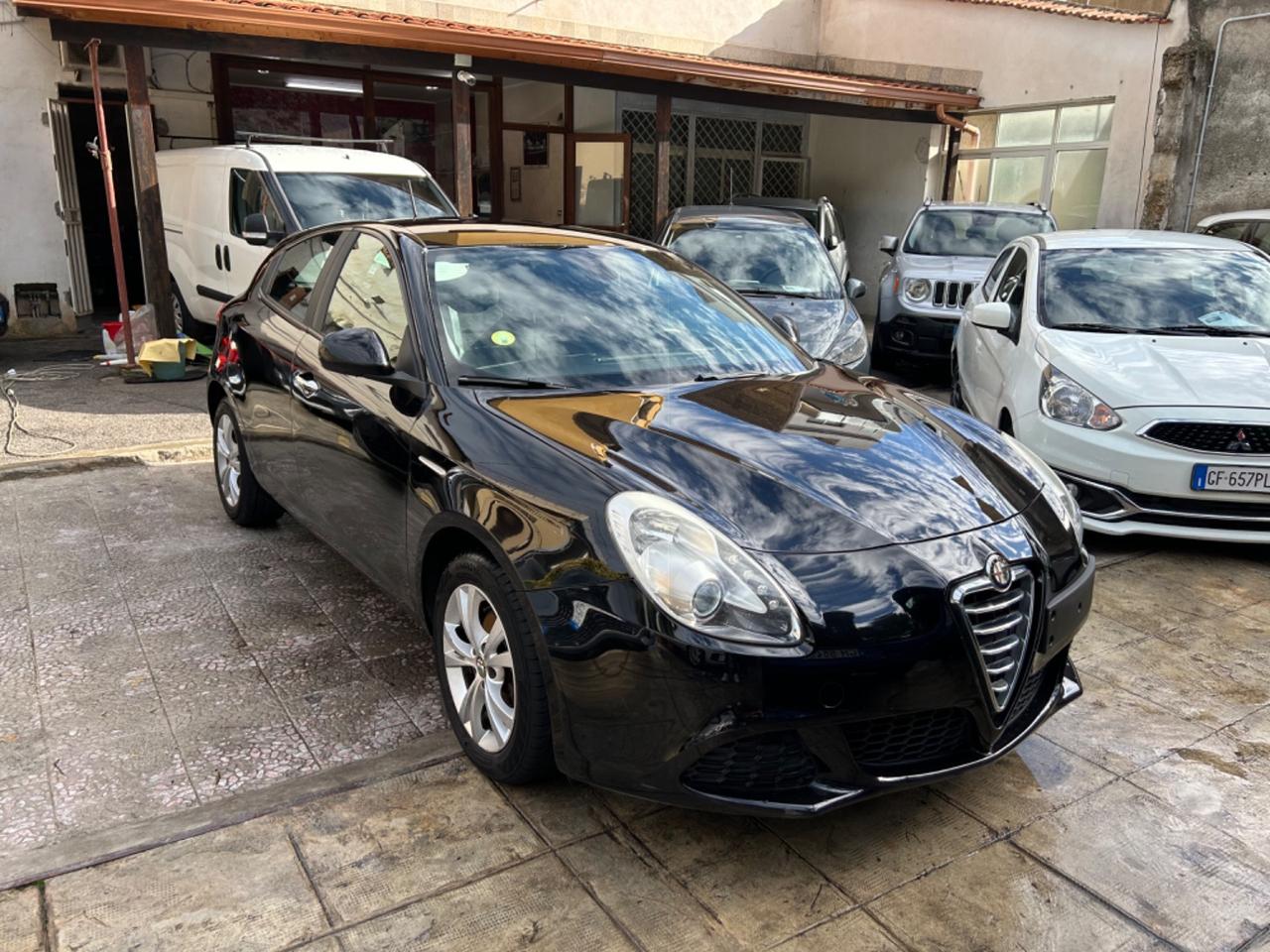 Alfa Romeo Giulietta 1.6 JTDm-2 105 CV Distinctive