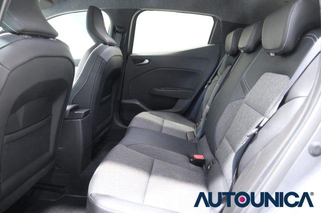 RENAULT Clio TCE 90 CV 5 PORTE TECHNO NEOPATENTATI