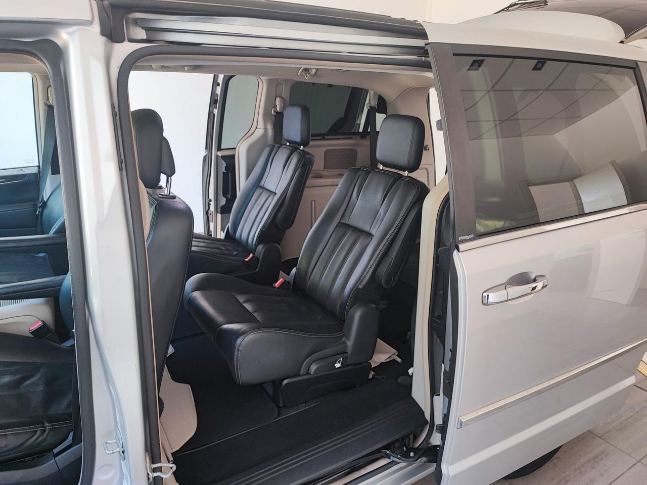 Lancia Voyager 2.8 Turbodiesel Platinum