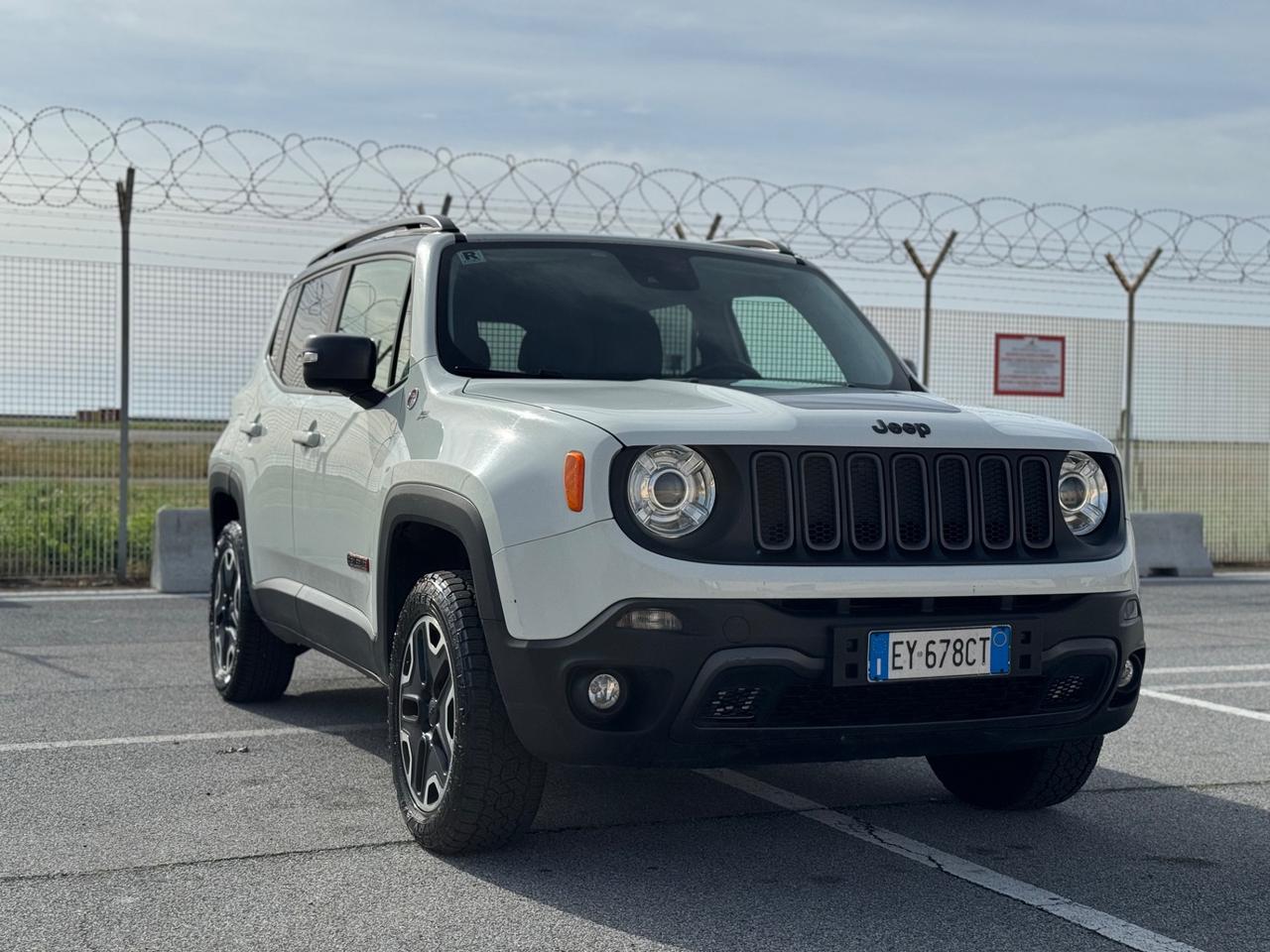 JEEP RENEGADE 2.0MTJ 4WD Trailhawk 2015 12MESI DI GARANZIA
