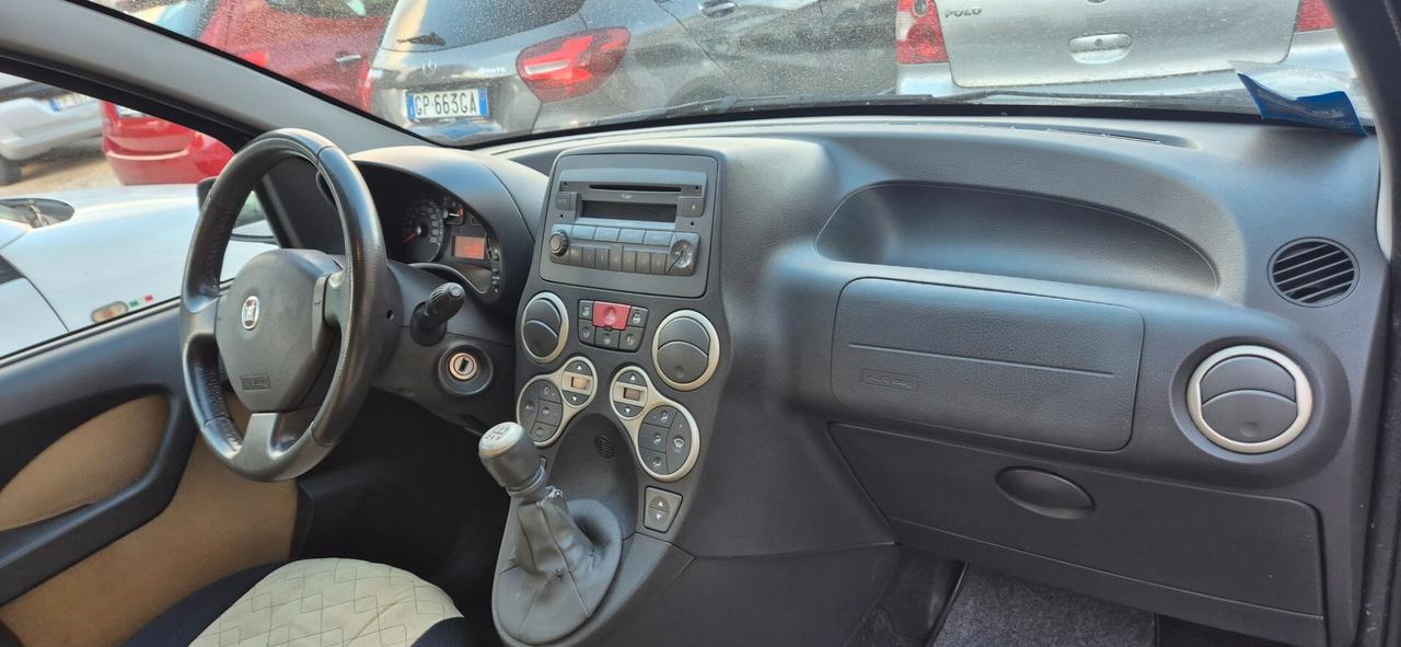 Fiat Panda 1.3 MJT 16V 4x4 Cross