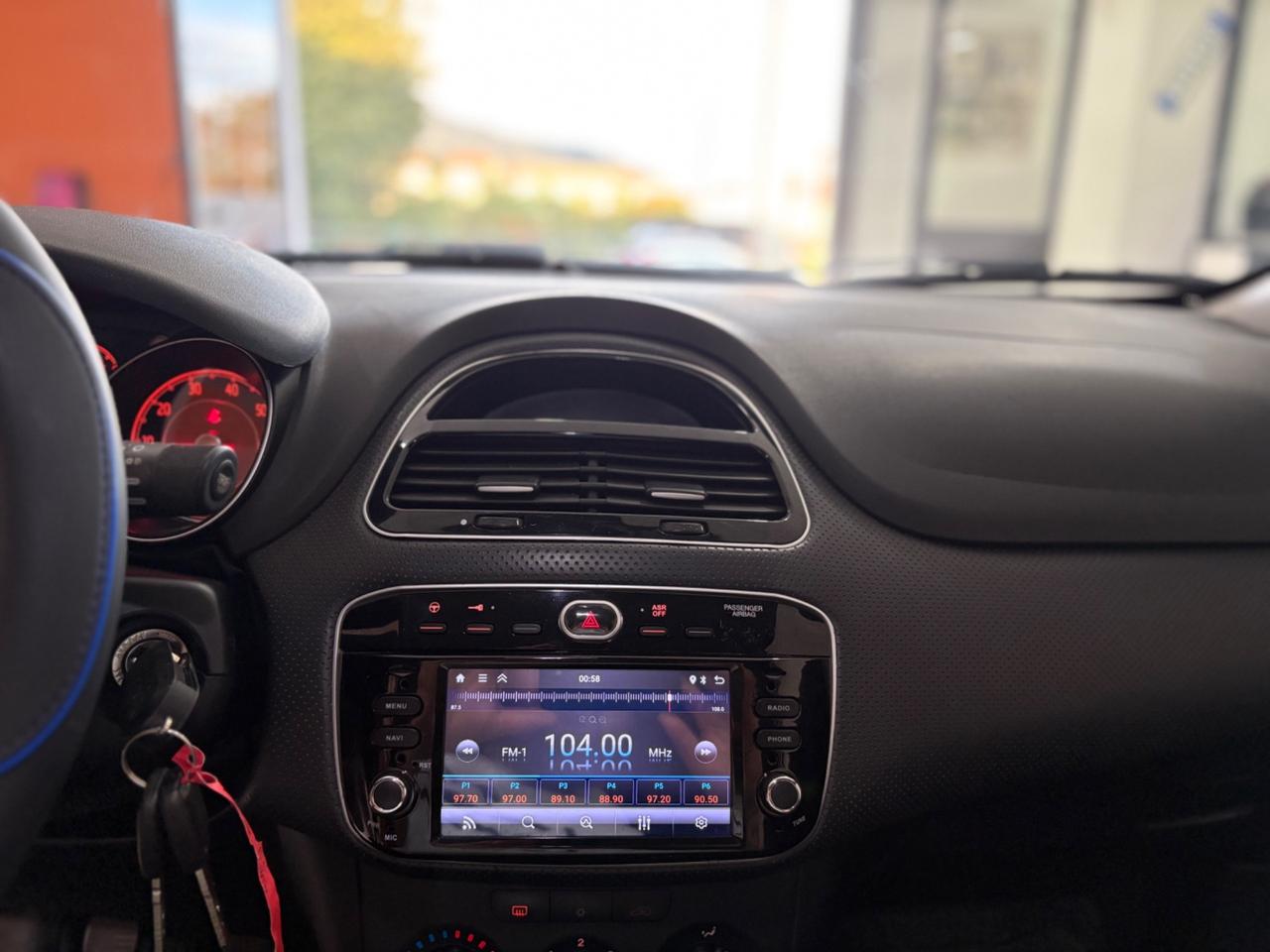 Fiat Punto 1.2 8V 5 porte Sport GPL permute e finanziamenti