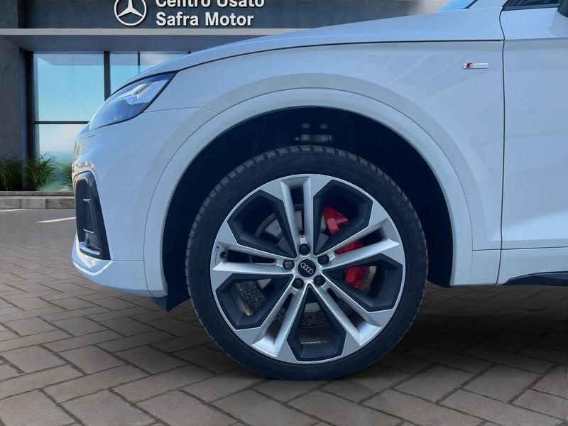 Audi Q5 Q5 SPB 40 TDI quattro S tronic Identity Black