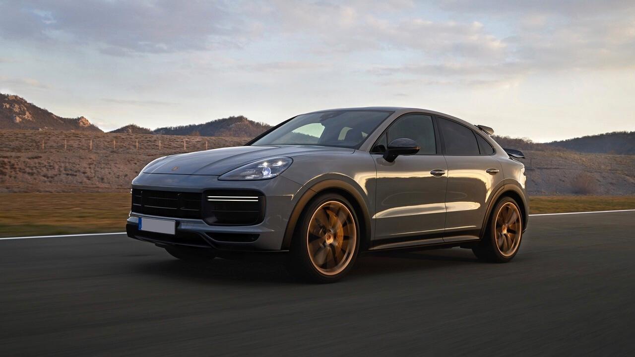 Porsche Cayenne PORSCHE CAYENNE COUPE 3.0 V6 E-Hybrid|PRONTA COMSEGNA- CANONI IVA ESCLUSA - ANCHE CON ANTICIPO ZERO