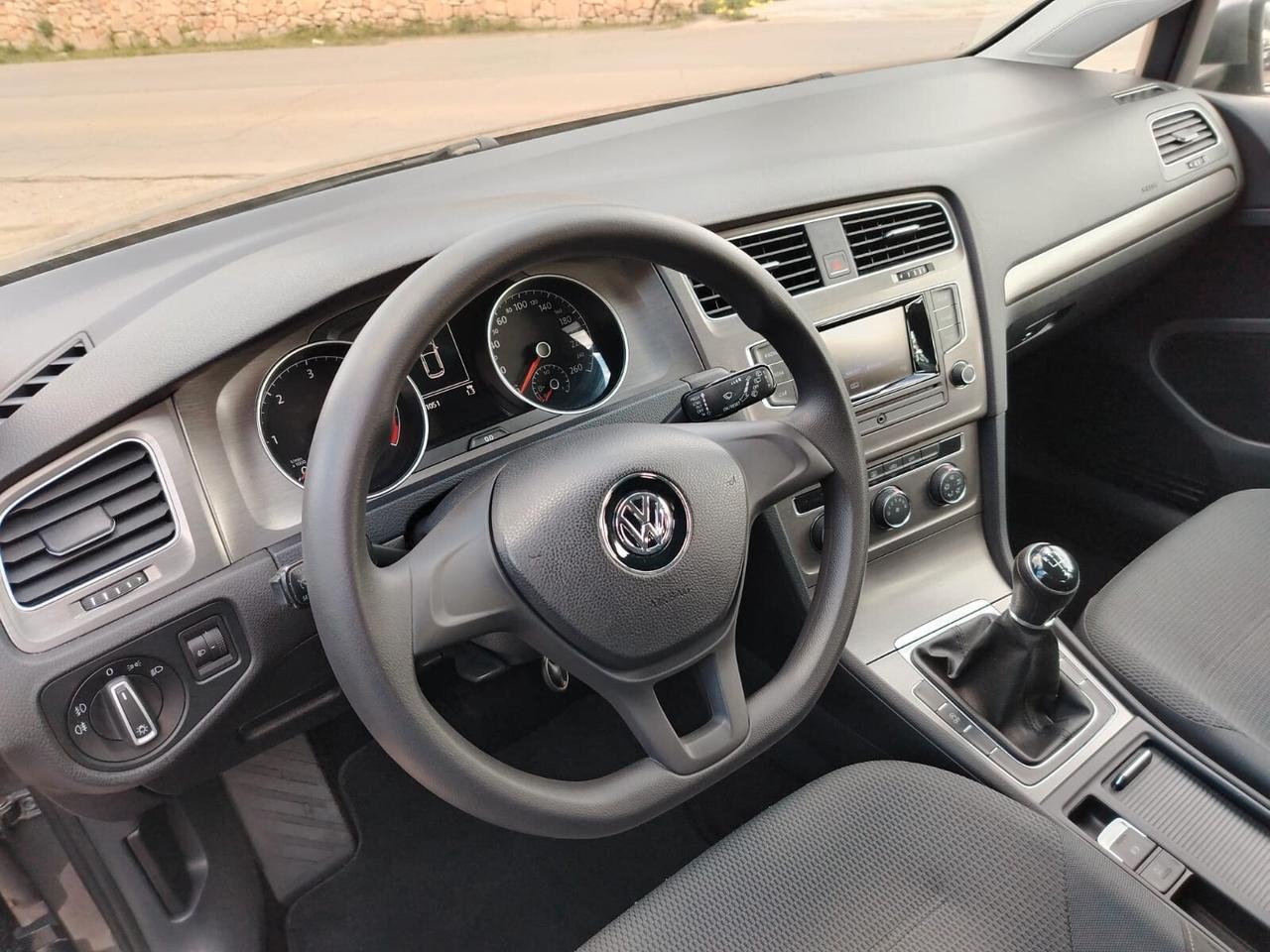 Volkswagen Golf 7 1.6 Tdi Trendline