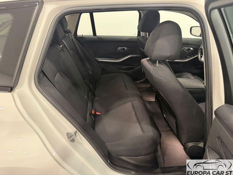 BMW Serie 3 318d 48V Touring auto mhev