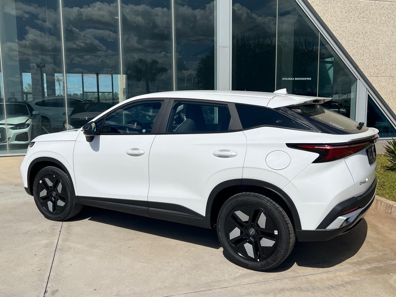 Omoda 5 1.6 TGDI 147CV aut. Anniversary Pure possibilità noleggio no scoring