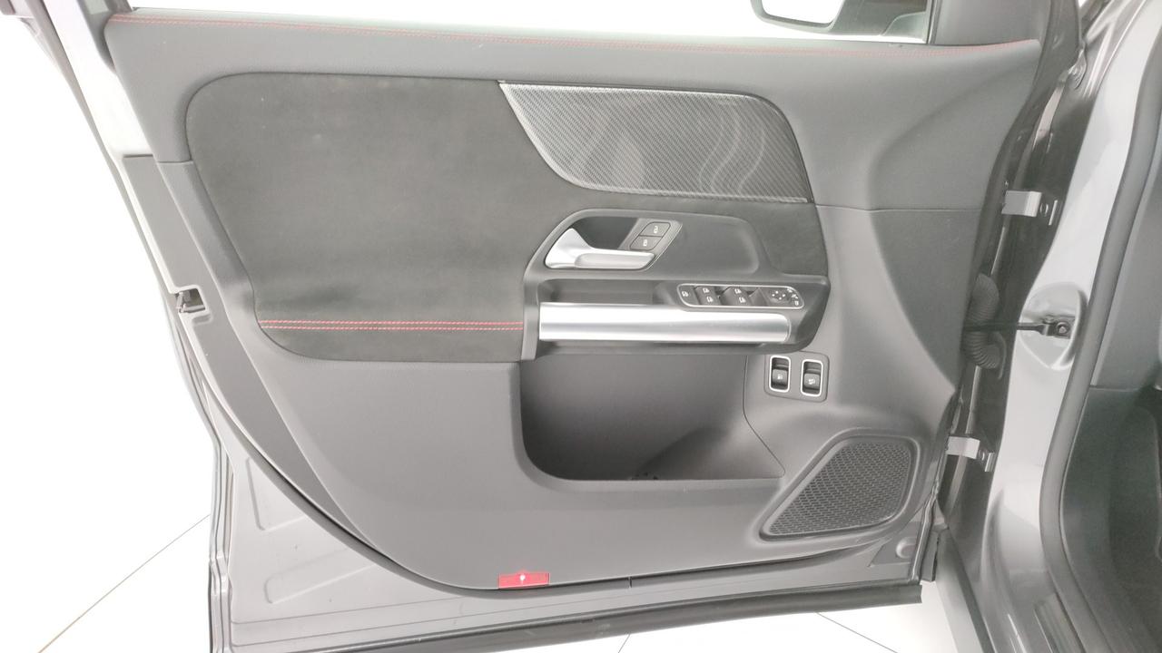 Mercedes-Benz GLA 250 e phev (eq-power) Premium auto