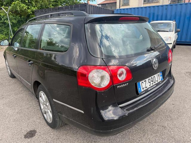 VOLKSWAGEN Passat 2.0 16V TDI Var. Highline senza lavoro da fare