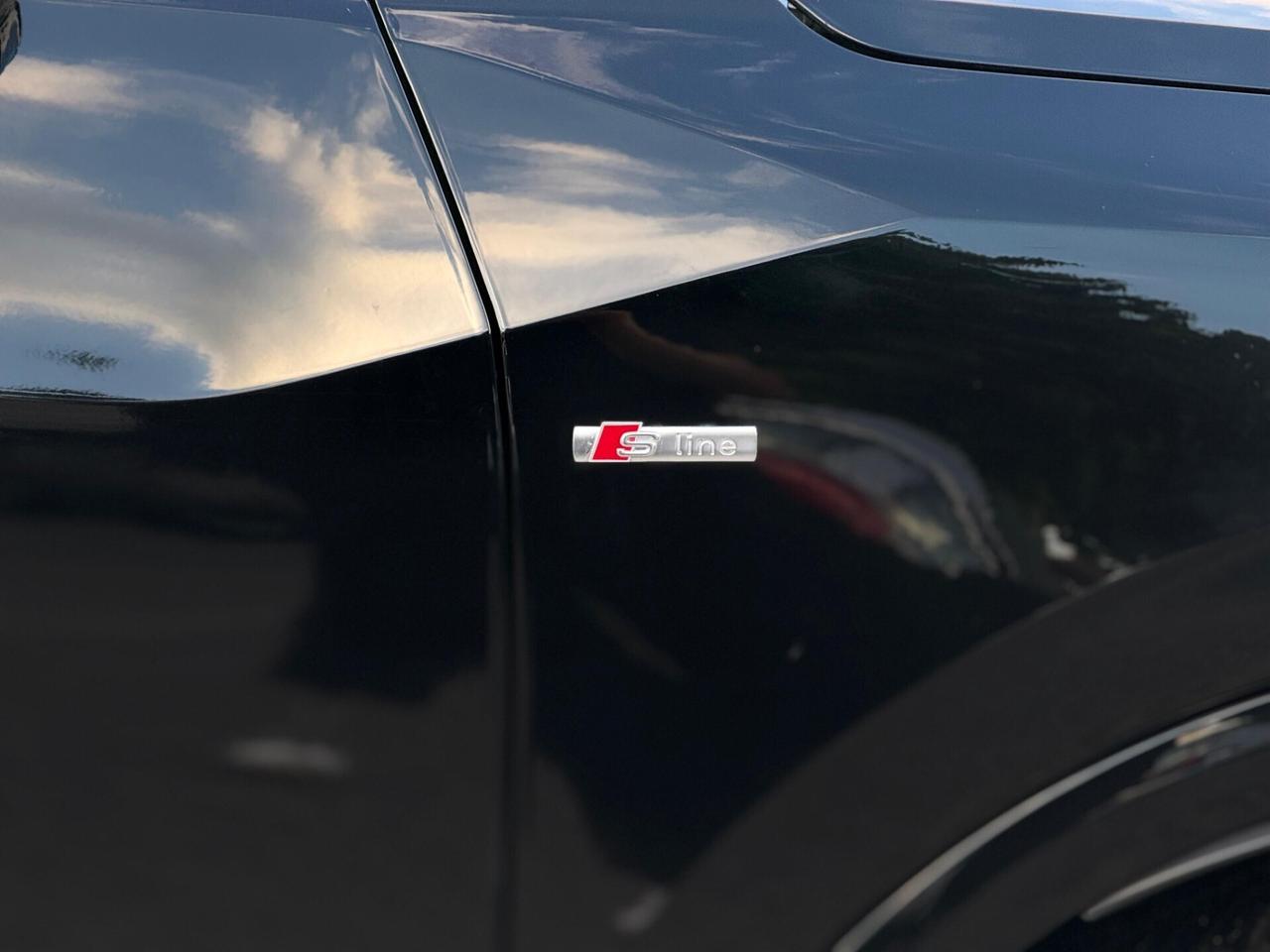 Audi Q2 35 TDI S-Tronic S-Line Edition