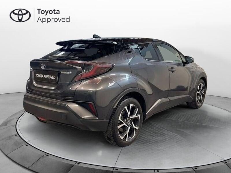 Toyota C-HR 1.8 Hybrid E-CVT Dynamic