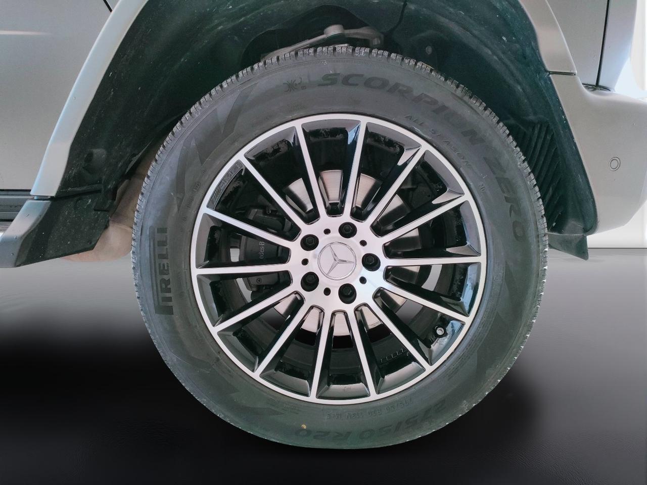 Mercedes-Benz Classe G - W463 2018 - G 400 d AMG Line 330cv auto