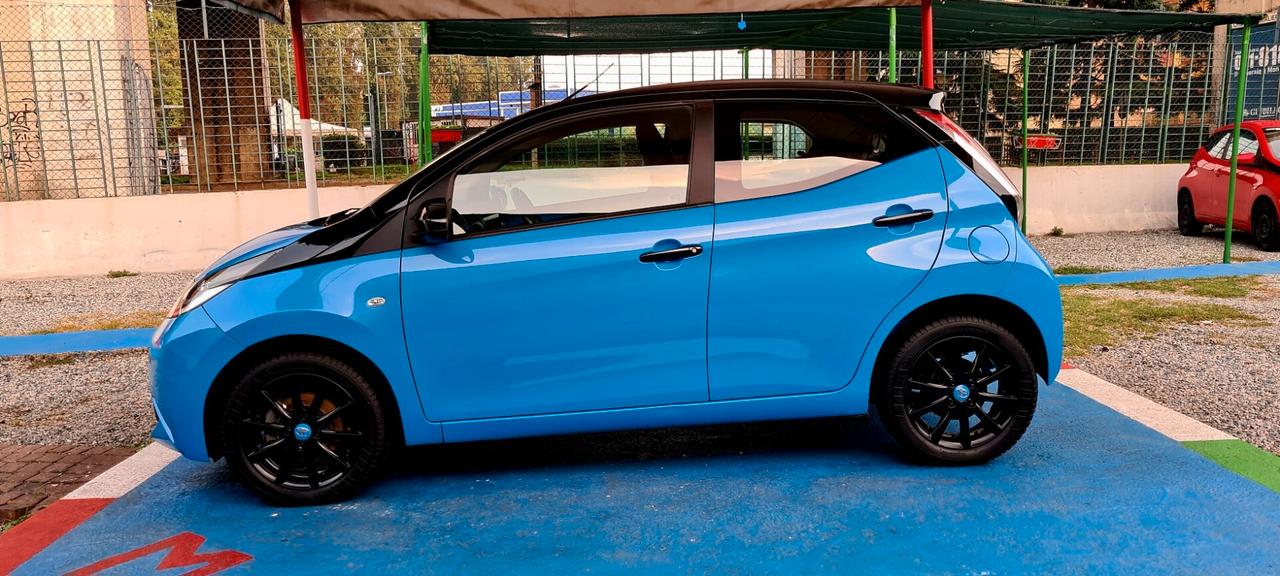 TOYOTA AYGO ANNO 2016 1.0 BENZINA KM 79 MILA EURO 6/B
