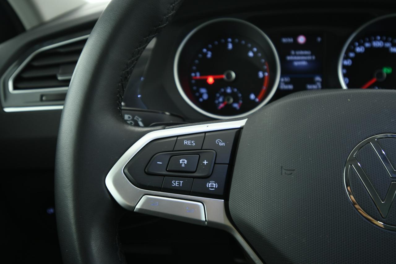 VOLKSWAGEN Tiguan 2.0 tdi Life 4motion 150cv dsg ACC+FULL LED+C18"