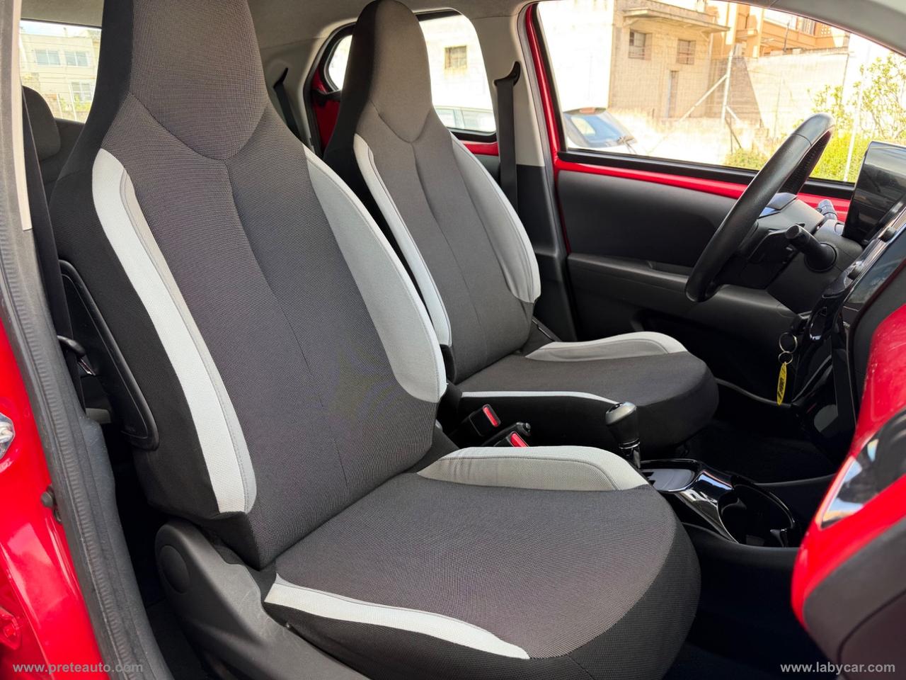 TOYOTA Aygo 1.0 VVT-i 69 CV 5p. x-cool MMT