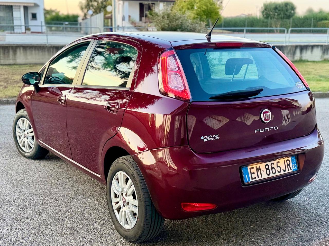 Fiat Punto Evo 1.4Metano/Benzina Neopatentati Garanzia 12 Mesi