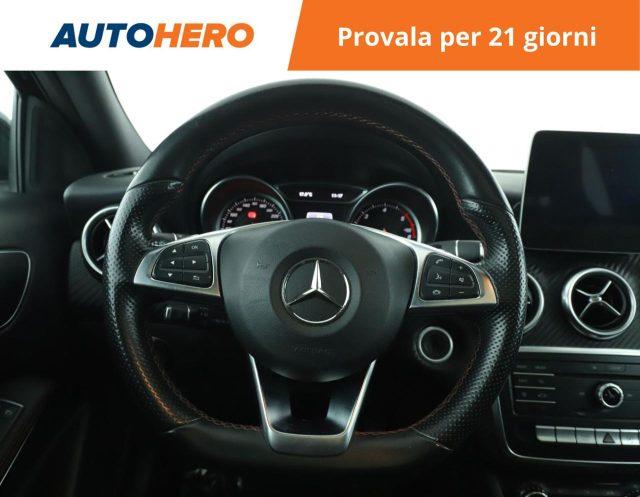 MERCEDES-BENZ A 200 d Automatic Premium