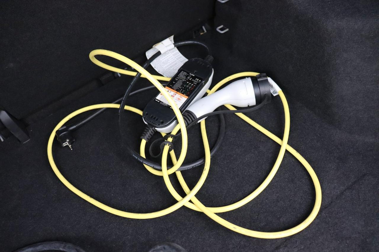 Volkswagen ID.4 52 kWh Pure 170cv