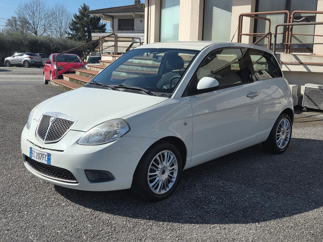 Lancia Ypsilon 1.2 Oro